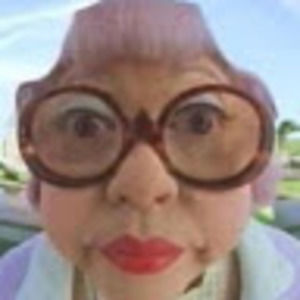 Meet your Posher, Tessa